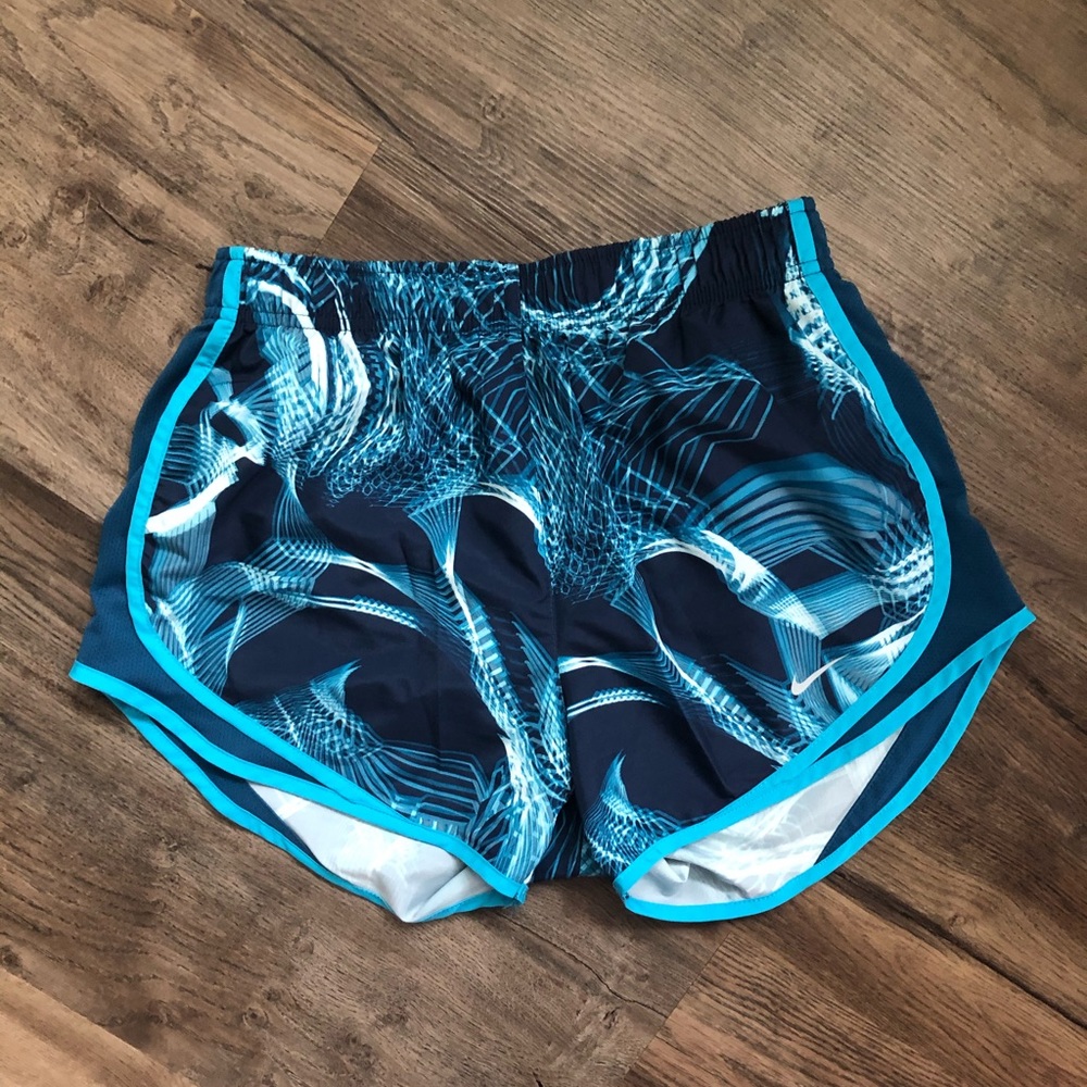 BARELY WORN Nike Tempo Running Shorts